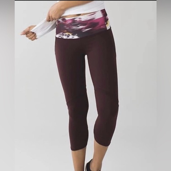 Lululemon Wunder Under Crop Hi-Rise Shine On Size 4 - Picture 1 of 8